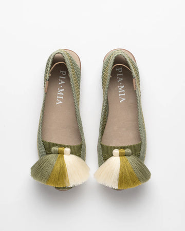 Alpargatas tejidas con pompones tallas 26-33 Olivo KIDS