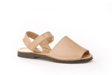 Menorquina lisas cierre en velcro Camel