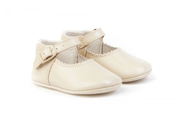 Merceditas en piel Beige
